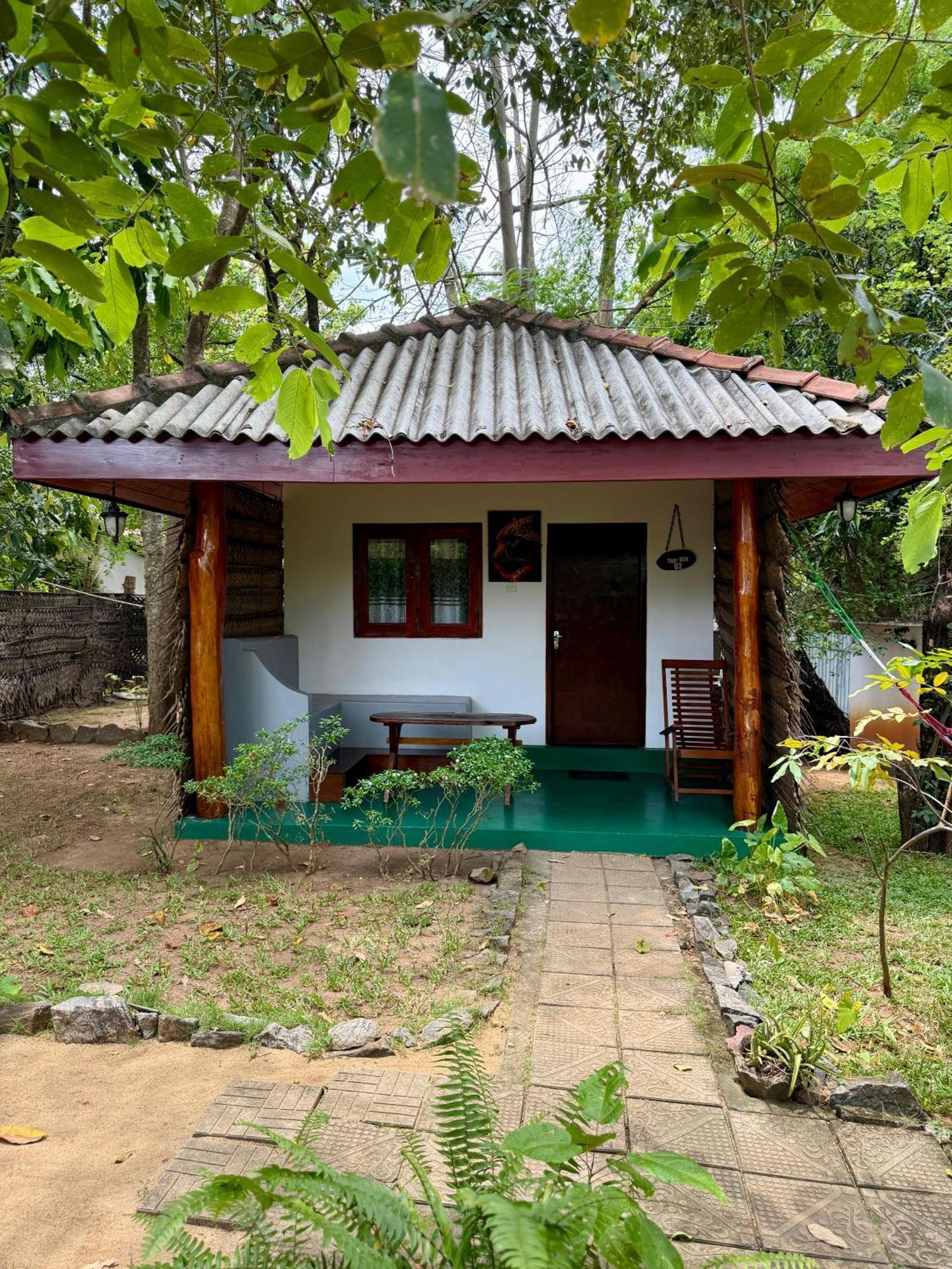 Priya Homestay Kandalama Дамбулла Екстер'єр фото